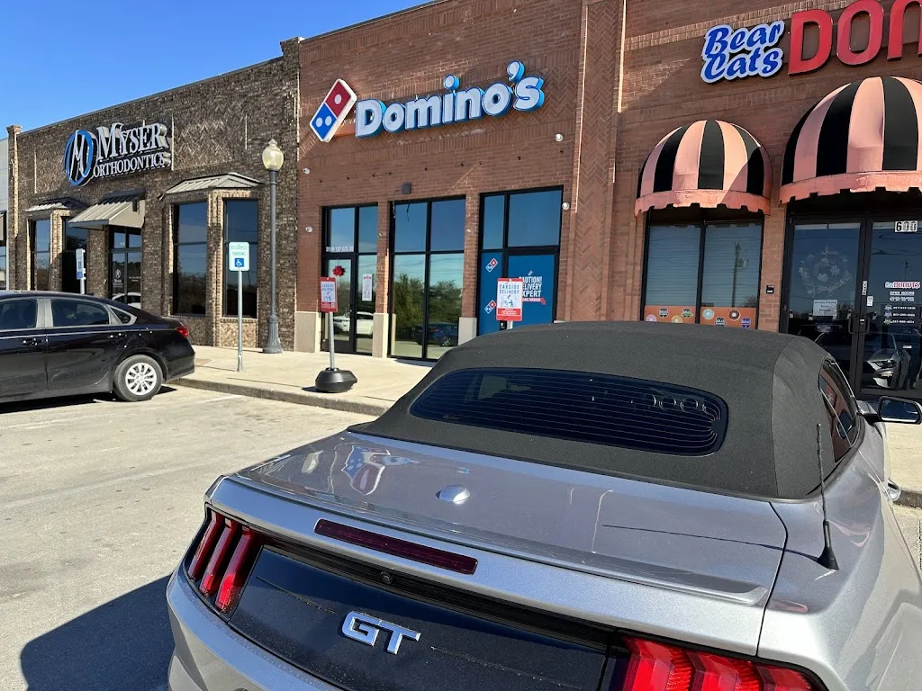 Bronco Mustang Pony Power_Domino's Pizza_Aledo_recensione