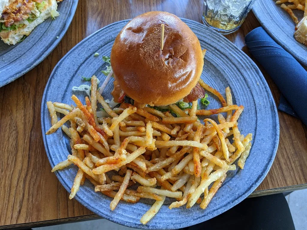 Parker County Ice House_Aledo_slider_image_3