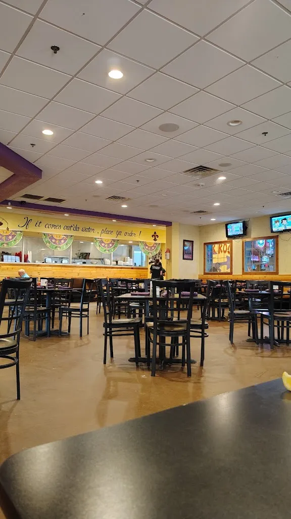 Anita Arteese_Boo-Ray's of New Orleans_Aledo_review