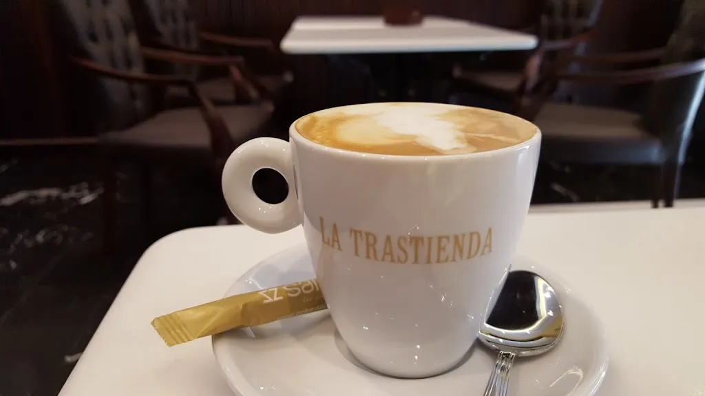 Erica Hayward_La trastienda de manolo_Alcantarilla_review