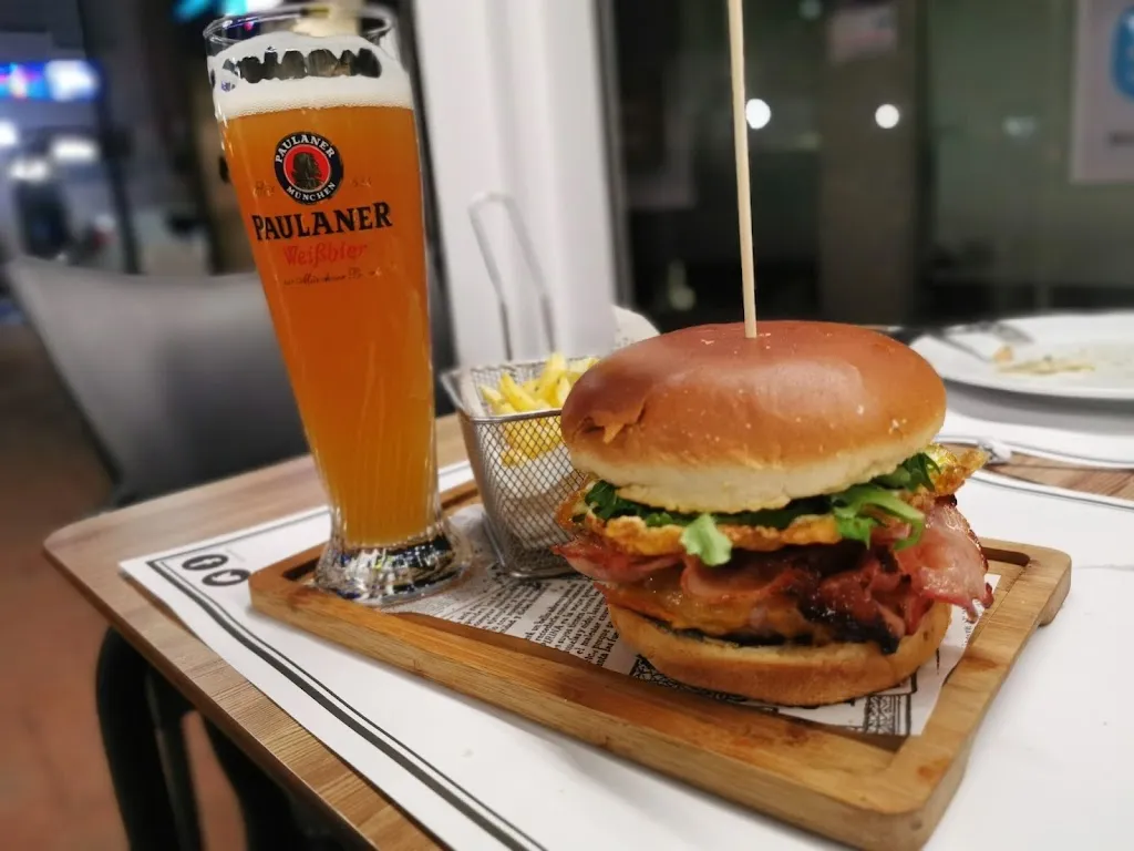 Cervecería vermutería Ponencias_Alcantarilla_slider_image_2