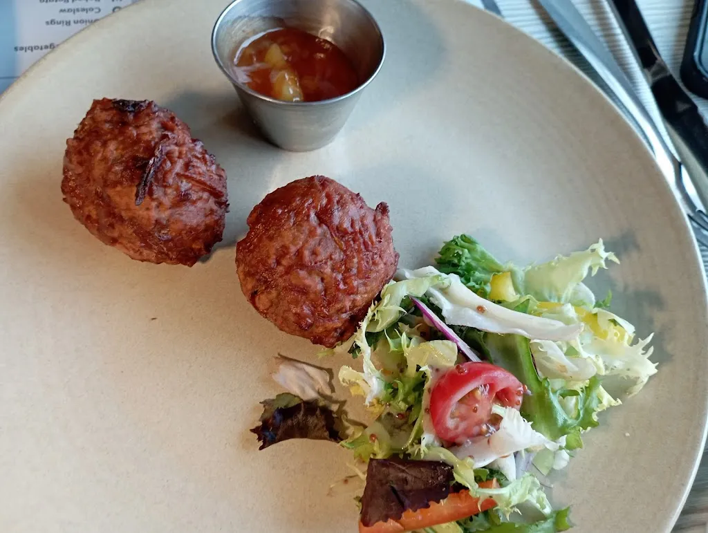 Menu_Si Bar & Restaurant_Atamaría_image_8