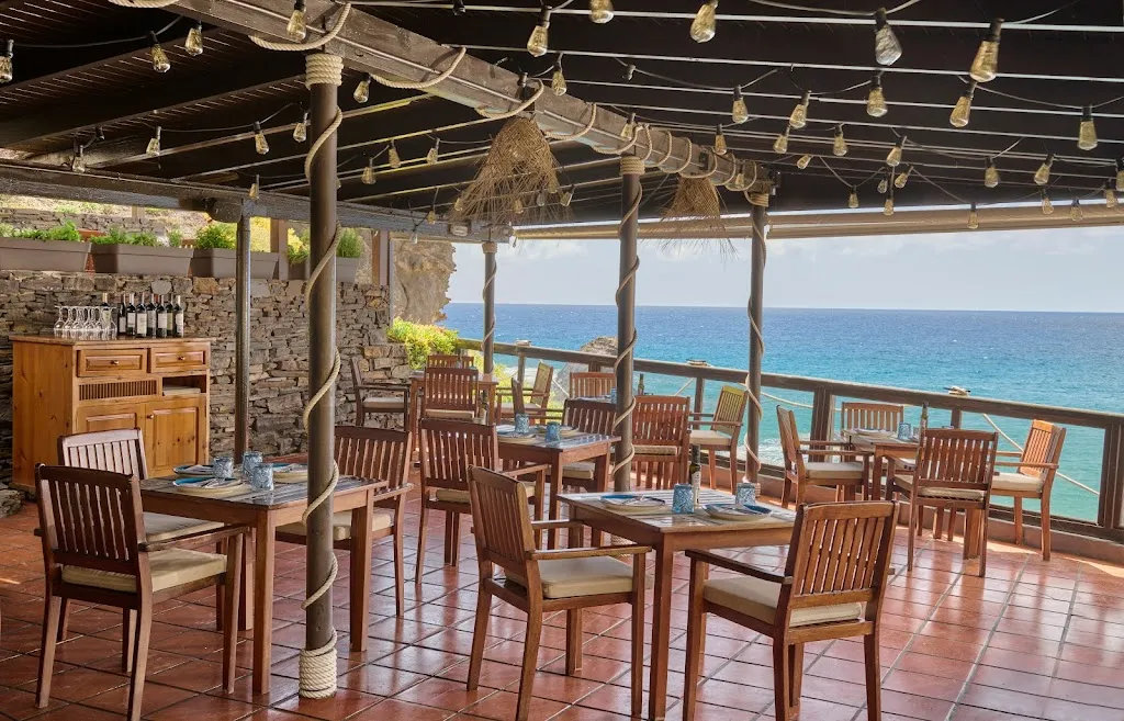 Restaurante La Cala_Atamaría_slider_image_1