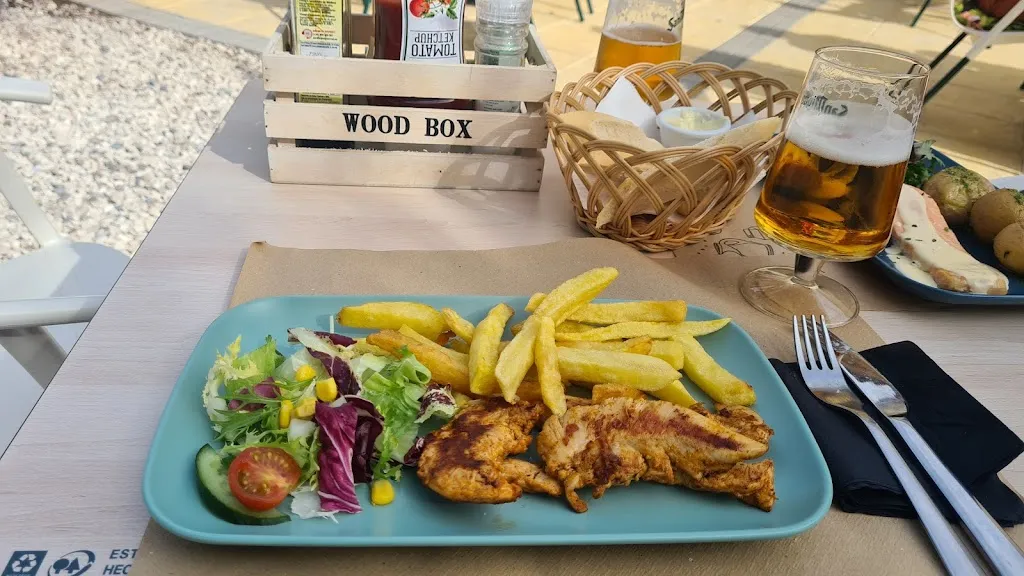 Nata Zag_Casa Blanca_Relleu_review