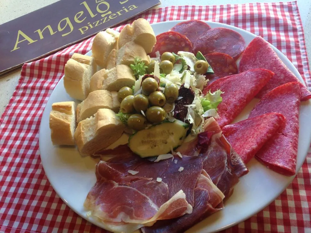 Menu_Angelo's Pizzeria_Atamaría_image_4