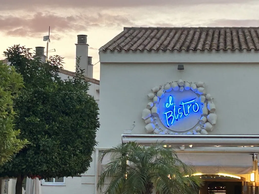 Angelo's Pizzeria restaurant in Atamaría