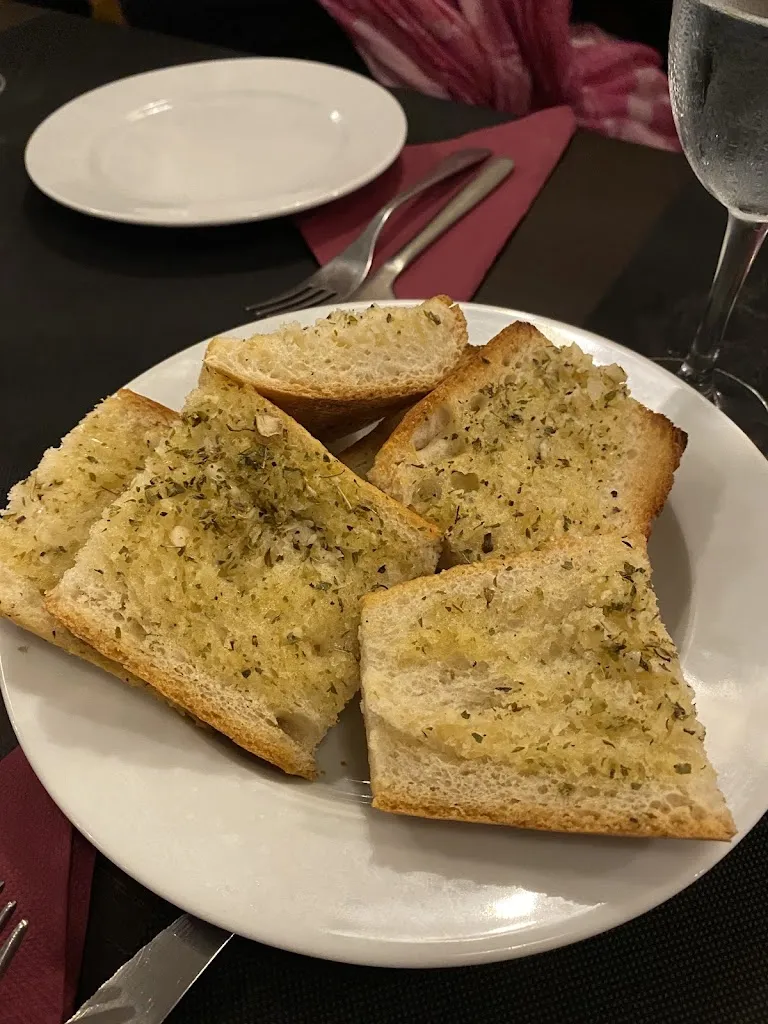 Callum T_Dante's Pizzeria Steak-House_Atamaría_review