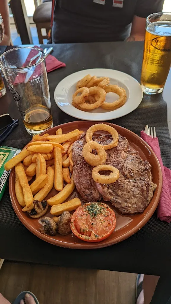 Haze TM_Dante's Pizzeria Steak-House_Atamaría_review