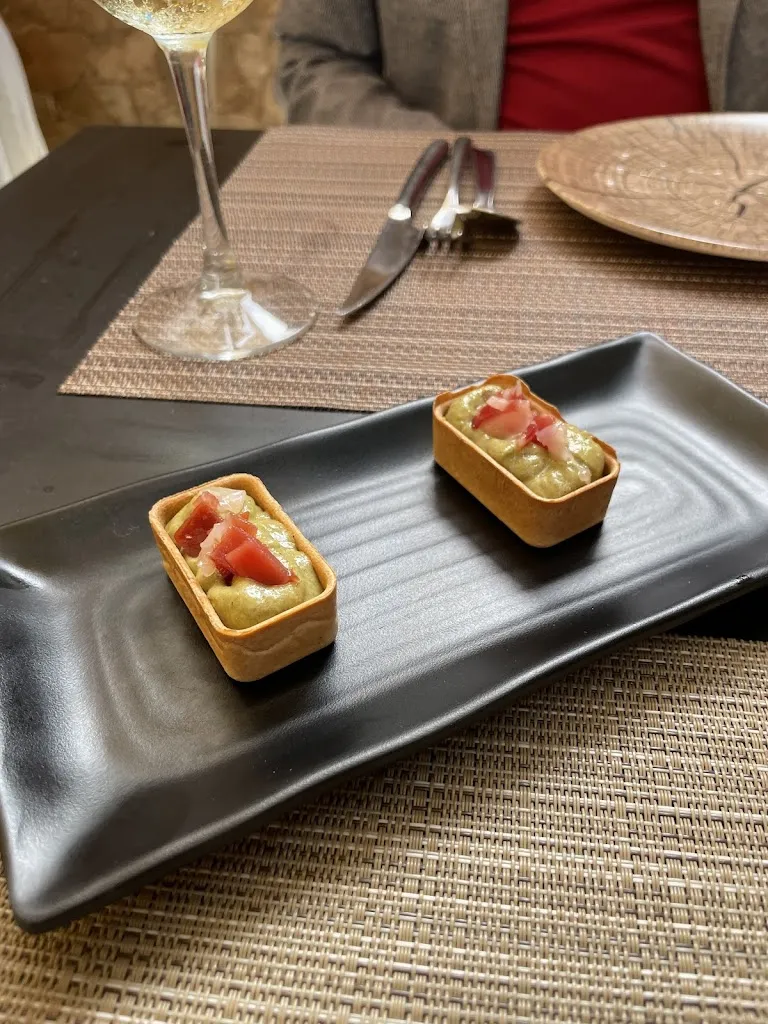 Susan_Gimlet LMC_Atamaría_review