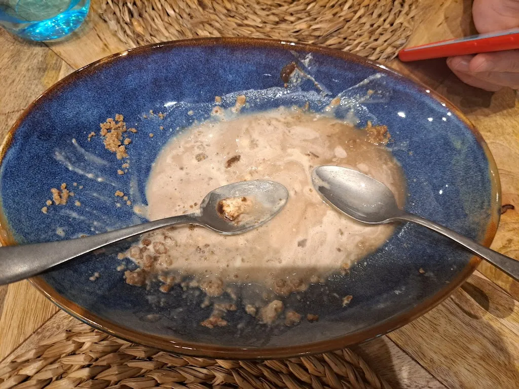 Deirdre MacLeod_Leña & Karbon_Atamaría_review