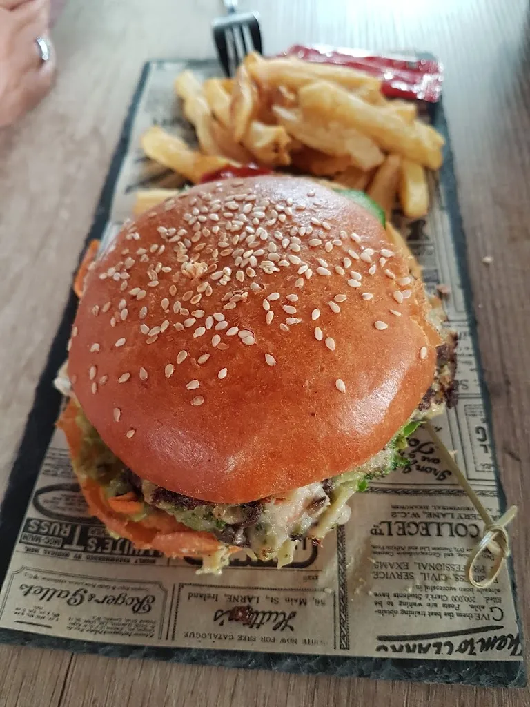 Menu_Flute Lounge Bar_Atamaría_image_7