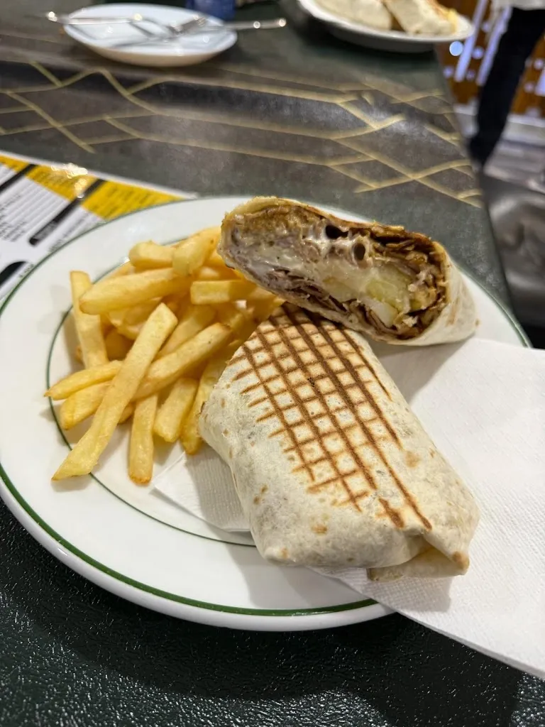 maria garcia_Pizzería Beniel Kebab_Beniel_review