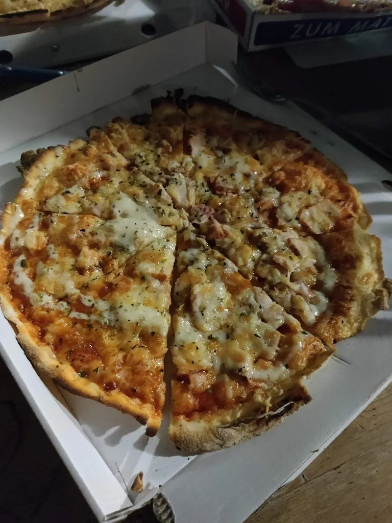 Pizzería La Cosa Nostra_Beniel_slider_image_2