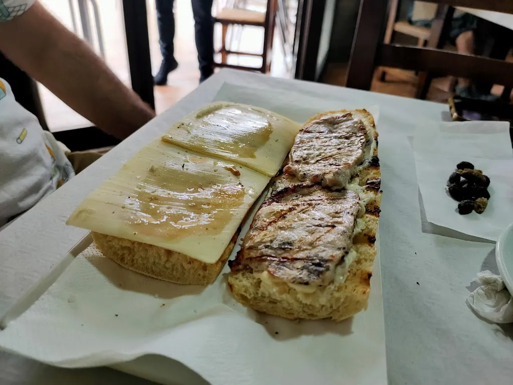 Menu_Bar Cervecería Diego_Beniel_image_2