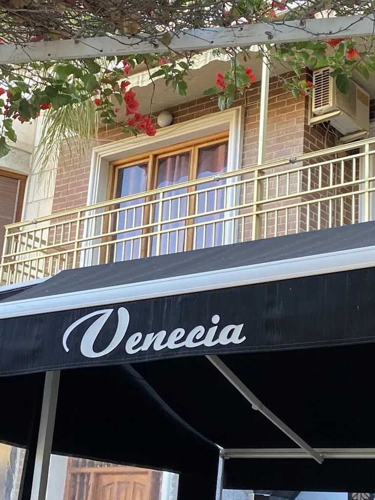 Burger-Bar Venecia. ristorante a Beniel