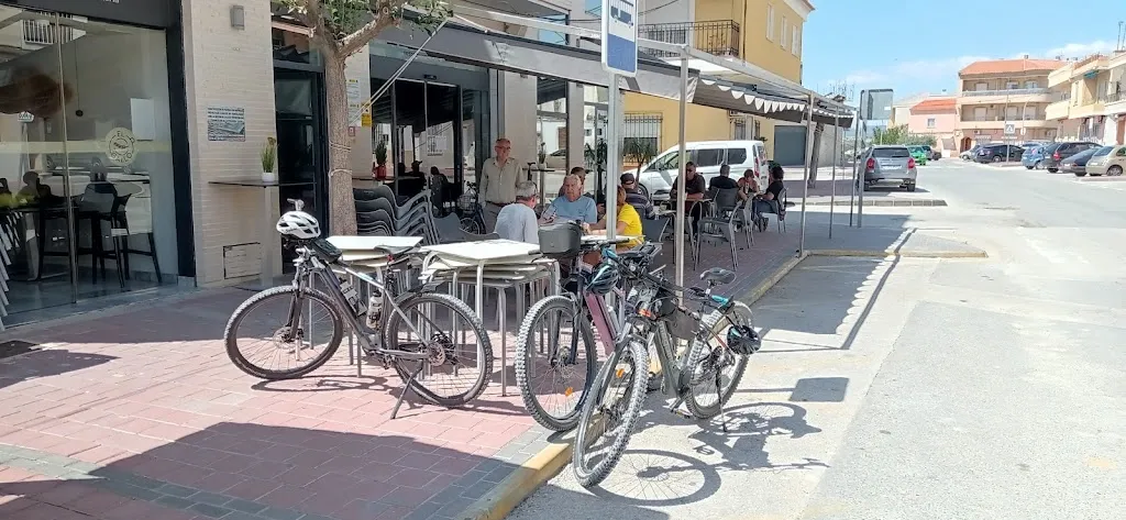 Rick Mead_Restaurante El Paseo_Campos del Río_review