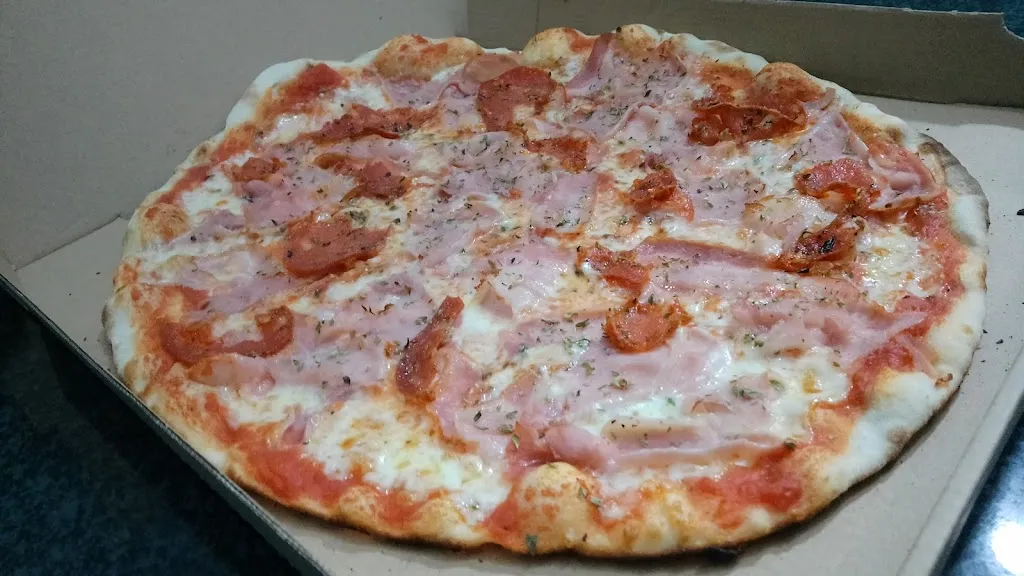 Menu_Axo Q Pizza_Campos del Río_image_1