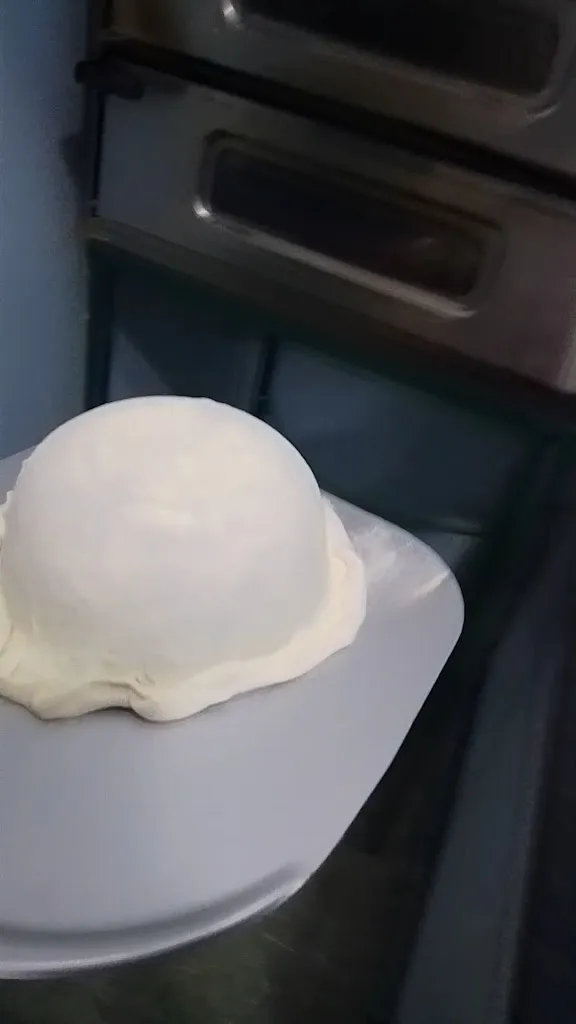 Axo Q Pizza_Campos del Río_slider_image_3