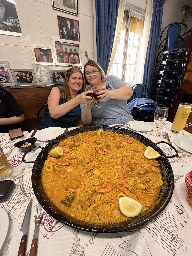 Neale McPherson_Bar Marisquería 