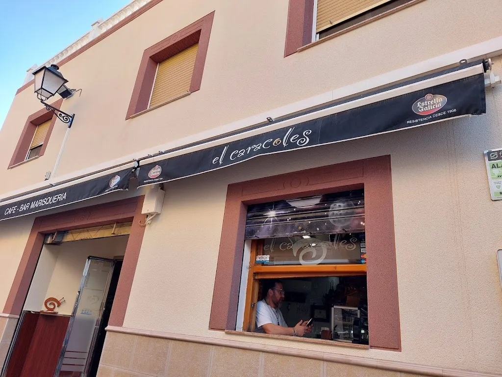 Marek Michalski_Bar Marisquería 