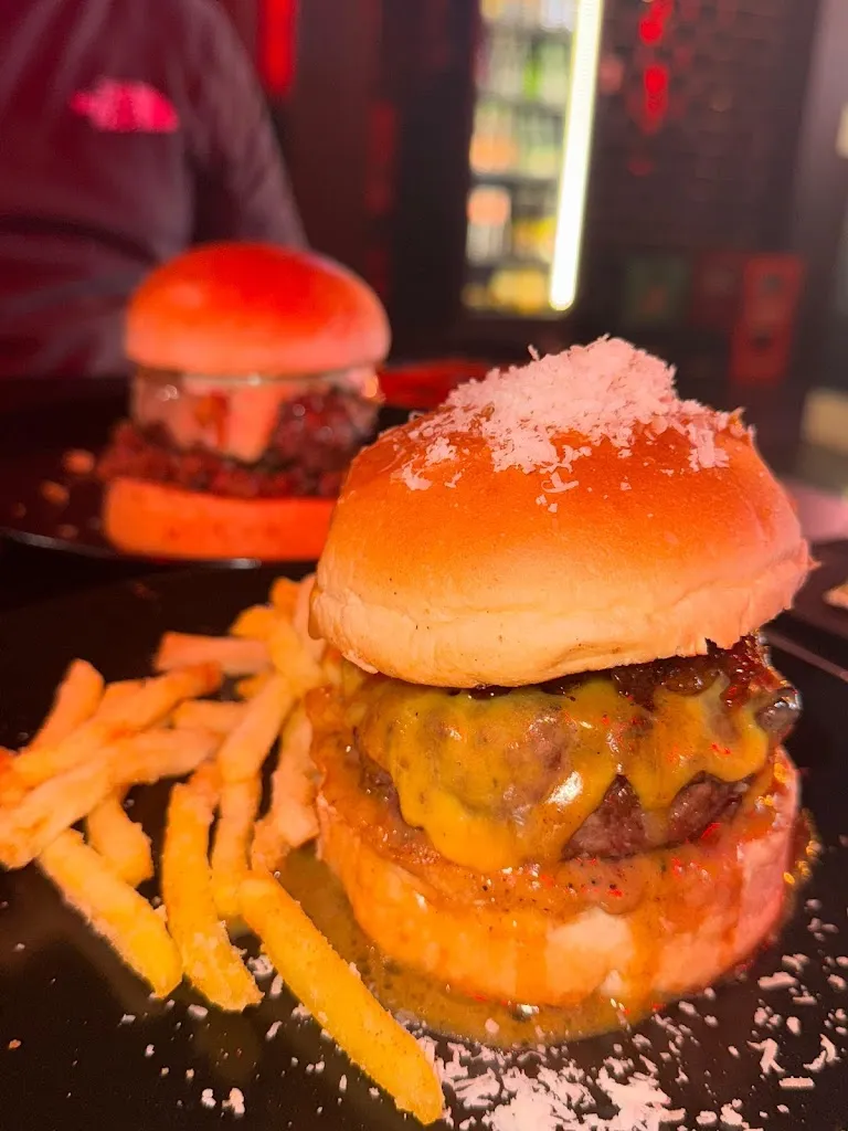 Gerard iglesias i Devesa_Tokio Burger_Bullas_review