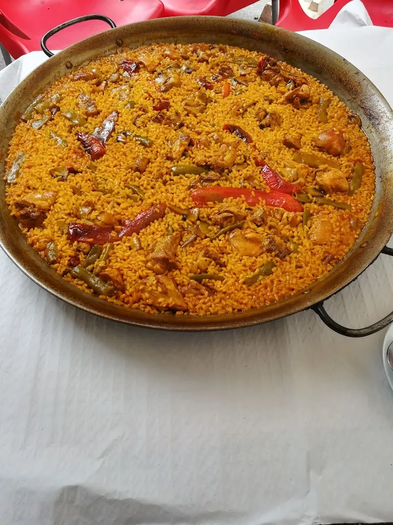 Donna W_Bar Gran Vía_Bullas_recensione