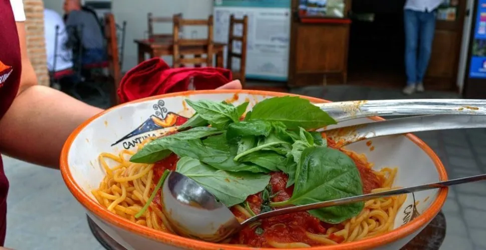 Menu_Bar Yan_Calasparra_image_5