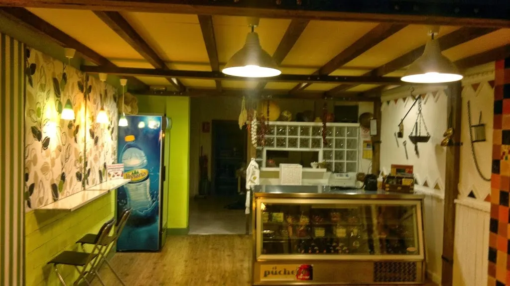 Casa de Comidas El Puchero restaurant in Calasparra