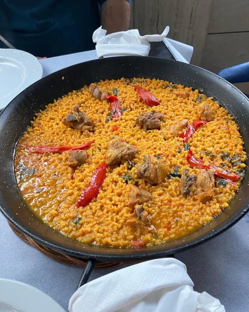 Deisi Hernandez_Bar Restaurante CENTRO_Calasparra_review