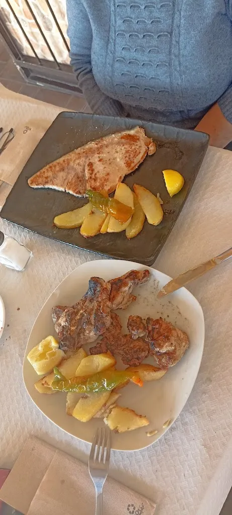 John Thatcher_Restaurante Luis_Archena_review