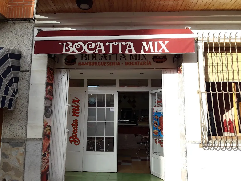 Bocatta Mix restaurant in Archena