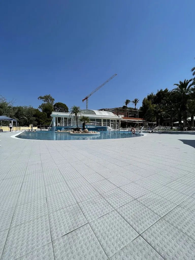 Richard Kingshott_Spa Piscinas y Circuito Balnea - Balneario de Archena_Archena_review