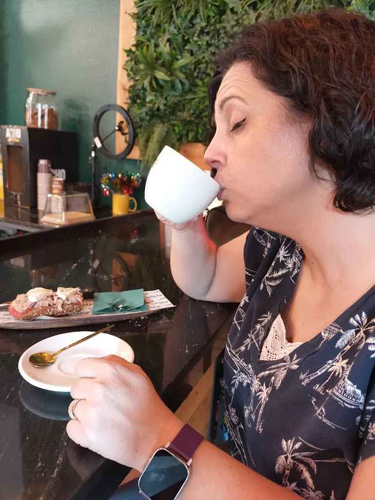 Juan Jeras_Pecao Shake & Coffe_Archena_review