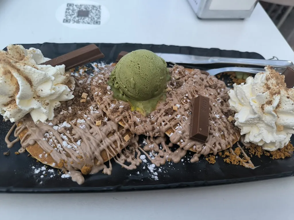 Maria Jose Vidal Martínez_Cafetería&heladería Enrique Rech_Archena_recensione