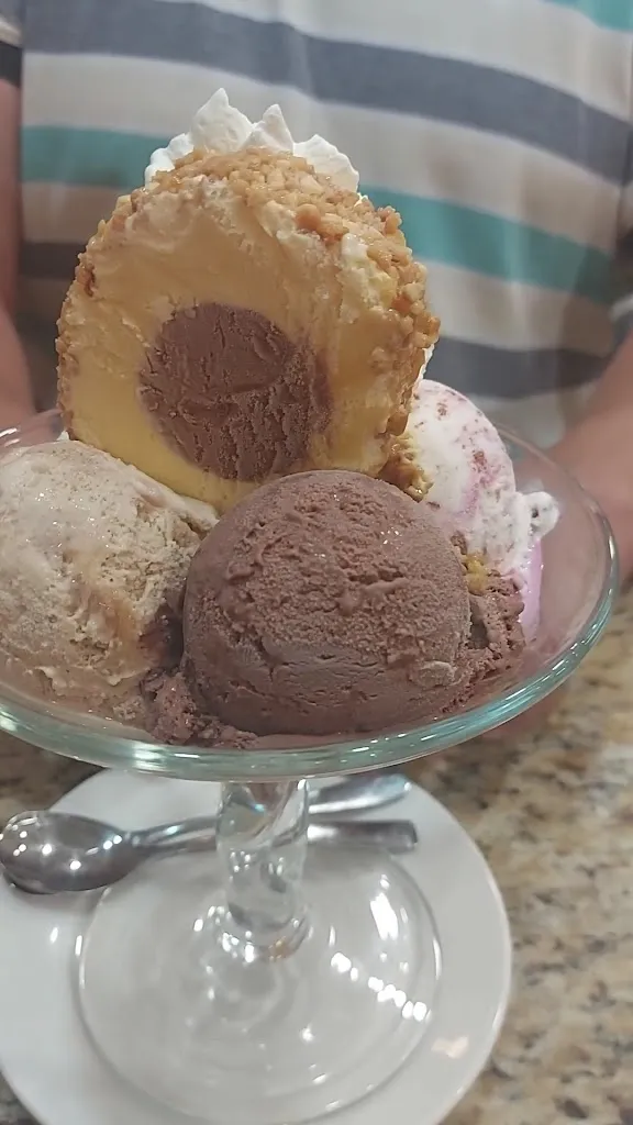 Cafetería&heladería Enrique Rech_Archena_slider_image_2