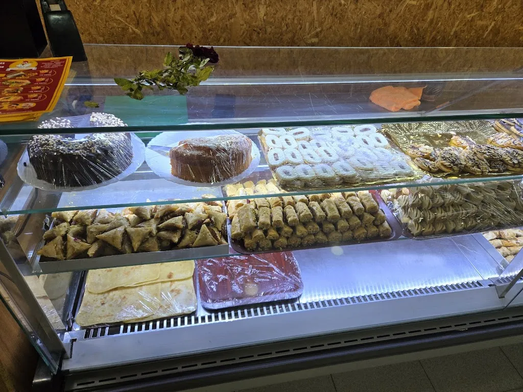 Snack Delicias MyA restaurant in Archena