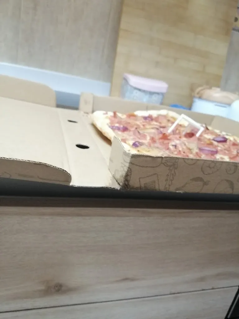 Miguel López Baeza_PIZZANA ARCHENA_Archena_review