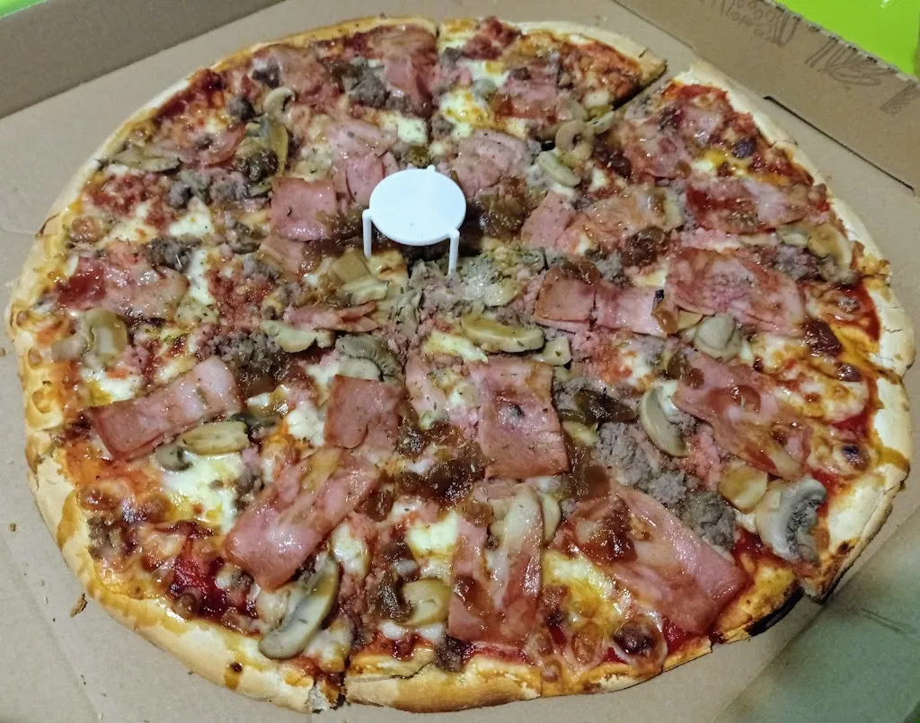 PIZZANA ARCHENA_Archena_slider_image_2