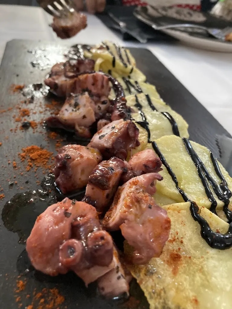 Vanesa Samar_El laurel_Alhama de Murcia_review