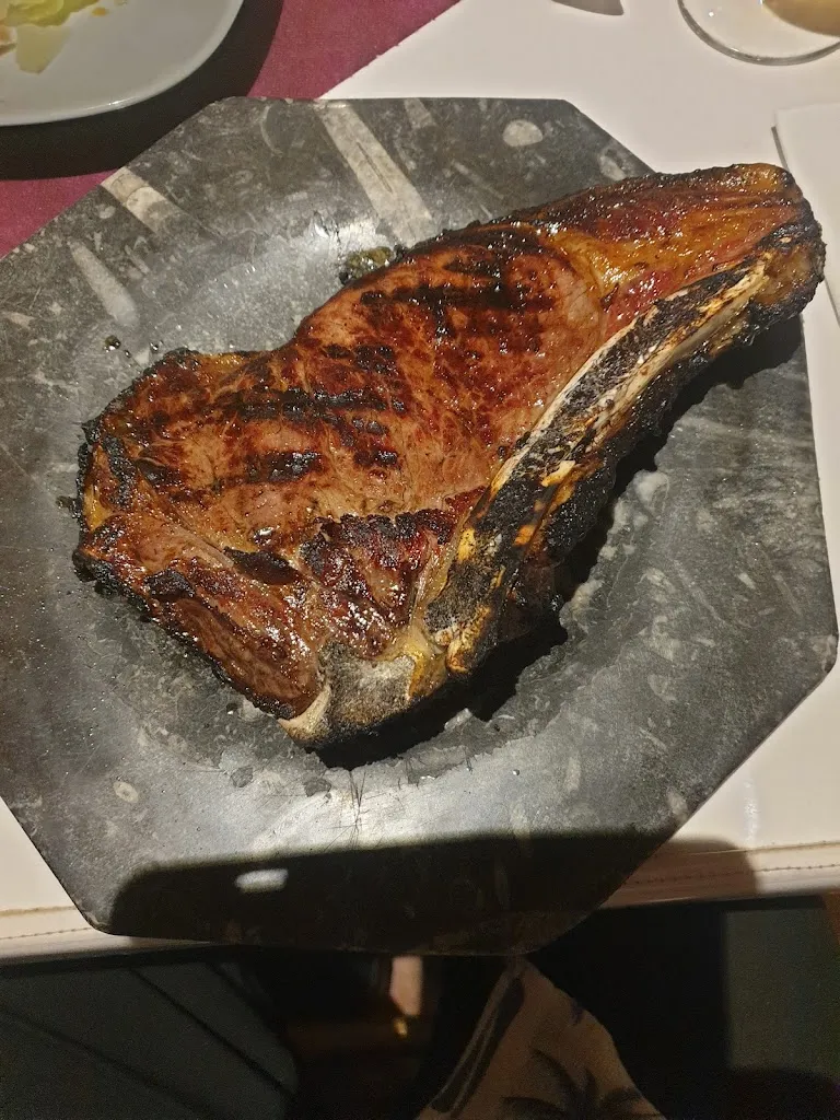 Peter Hallam_Restaurante La Caverna_Alhama de Murcia_review