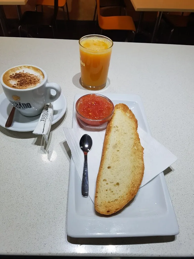 Toti Bar_Alhama de Murcia_slider_image_3