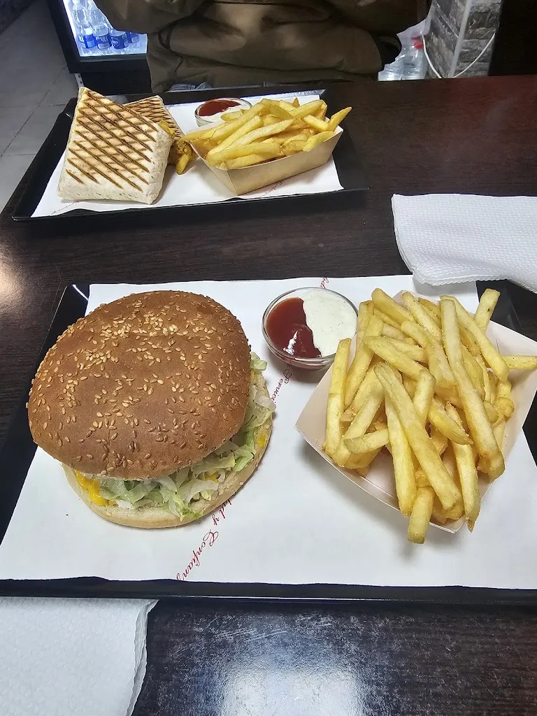 Menu_BIG UP حلال_Alhama de Murcia_image_4