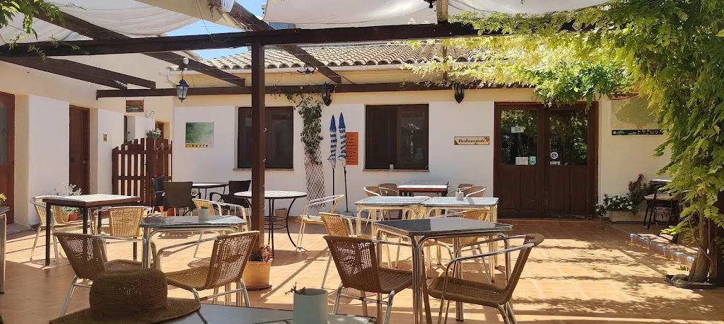 Christopher Fry_Hotel, bar, y restaurante, la Mariposa_Alhama de Murcia_review