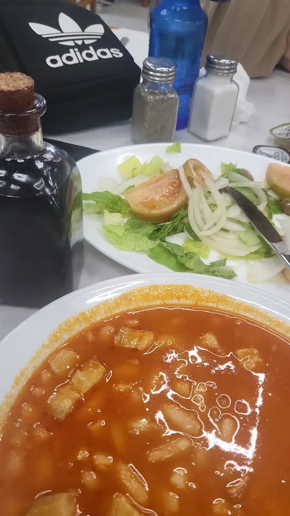 Laura Field_El Valle_Alhama de Murcia_review