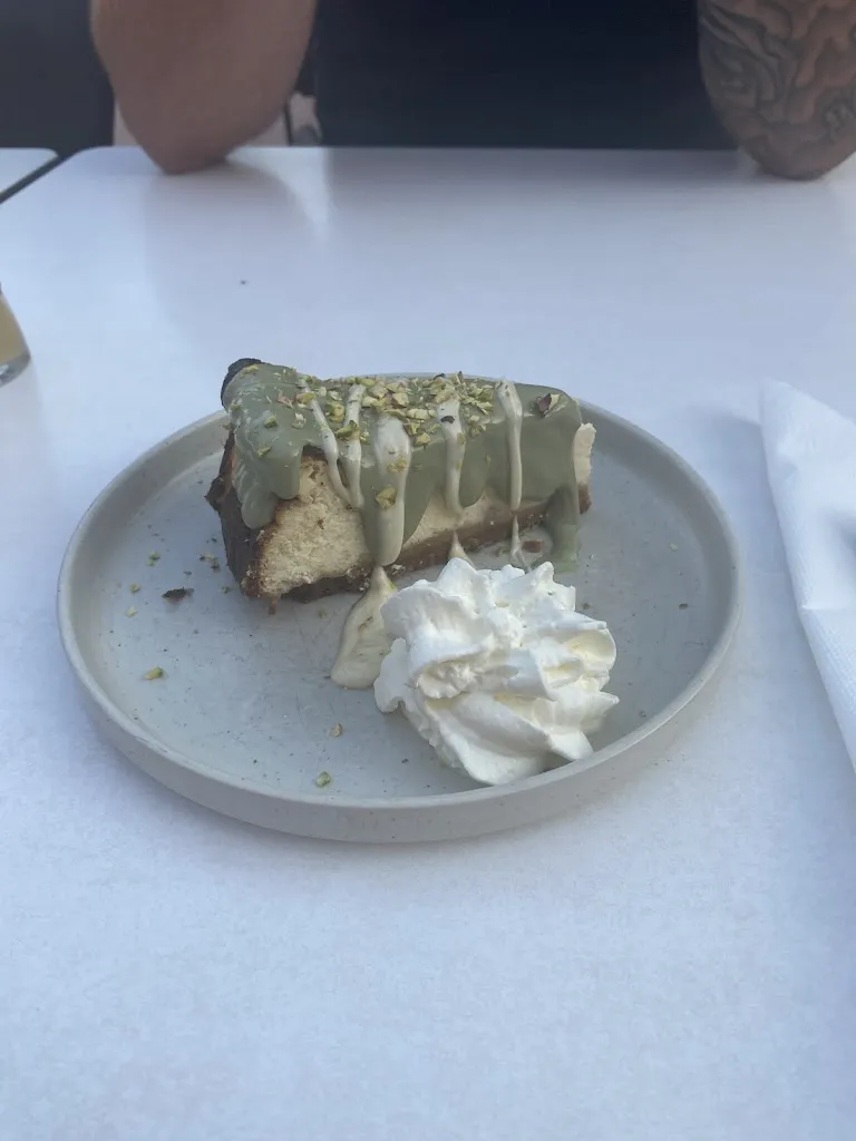 Jen Clarey_G's American Diner_Alhama de Murcia_review