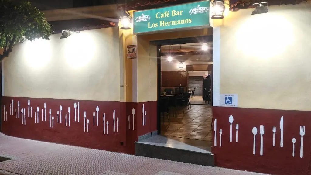 Café-Bar Los Hermanos restaurant in Alhama de Murcia