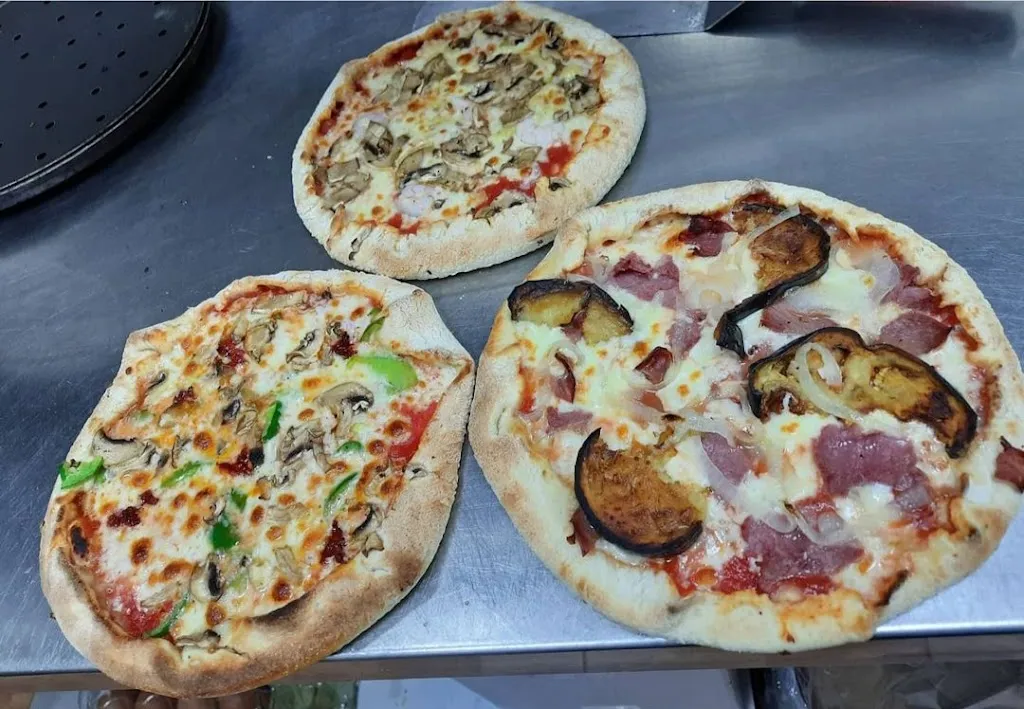 Menu_Pizzería Caporale Alhama_Alhama de Murcia_image_6