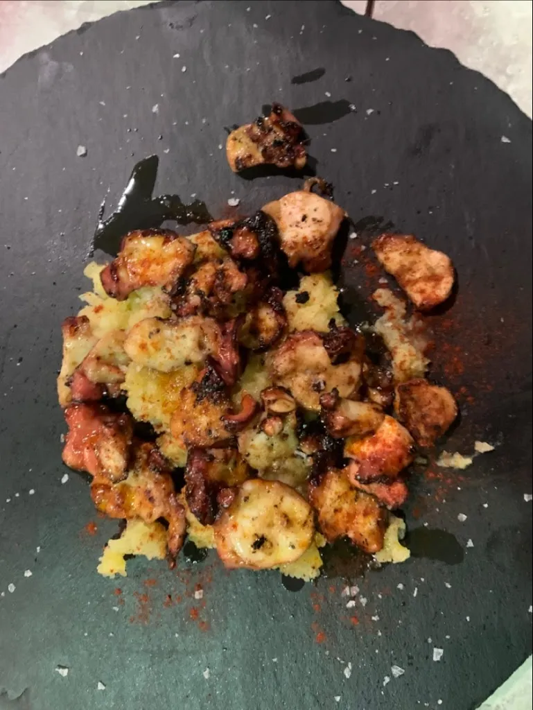 Chiara Posocco_nou embolic_Pinós el/Pinoso_review