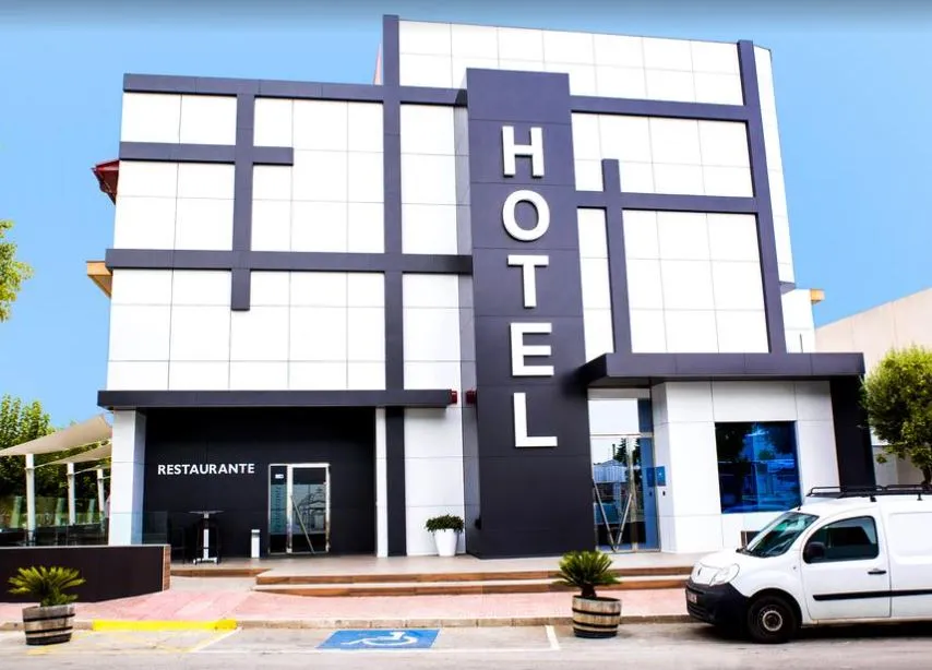 Hotel Villa Ceutí restaurant in Ceuti