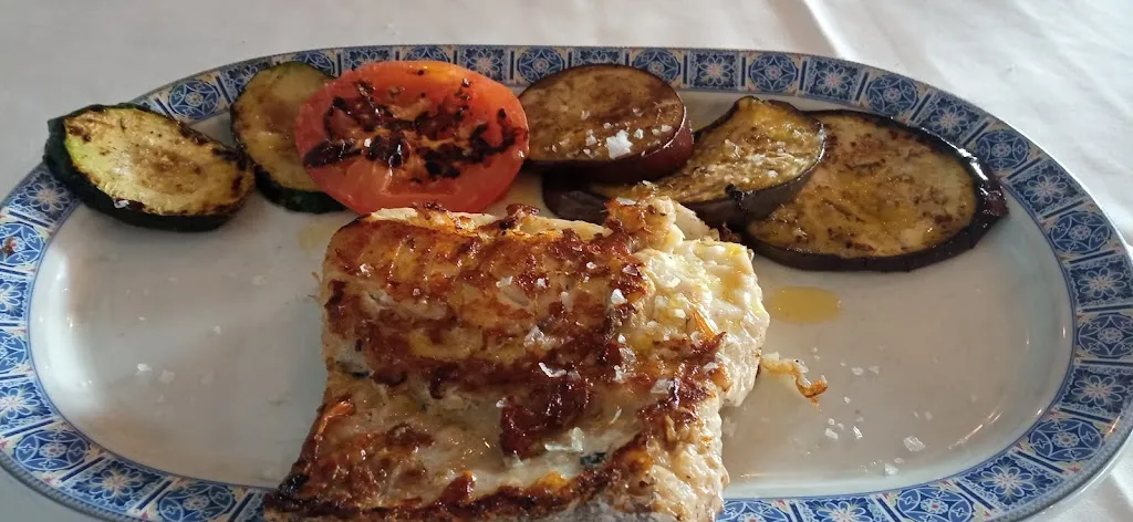 Antonio pomares ripio_Restaurante Fisterra_Ceuti_review